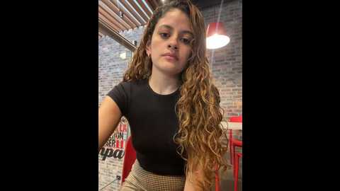 Media: alana15 Stripchat 2024-10-11 19:35:00