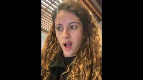 Media: alana15 Stripchat 2024-10-11 20:50:00