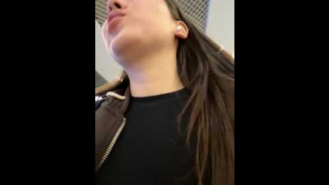 Media: asian_asami Stripchat 2024-10-11 17:05:00