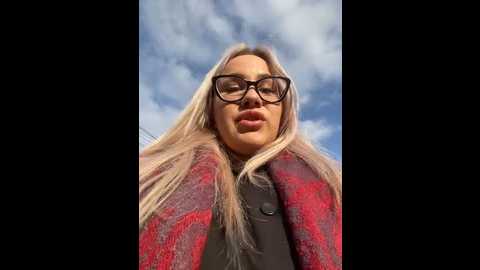 Media: charming_evaa Stripchat 2024-10-11 09:10:00