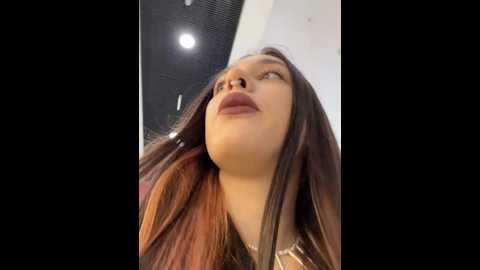 Media: cherry____pie Stripchat 2024-10-11 14:52:00