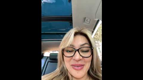Media: dianita_1988 Stripchat 2024-10-11 18:01:00
