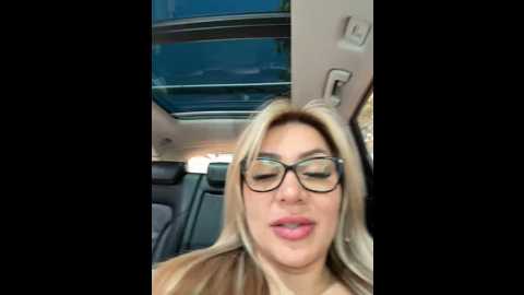 Media: dianita_1988 Stripchat 2024-10-11 18:41:00