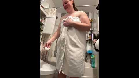 gingersnap33 @ stripchat on 20241011