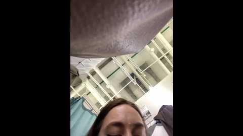 Media: holly_play Stripchat 2024-10-11 10:08:00