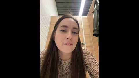Media: holly_play Stripchat 2024-10-11 12:18:00
