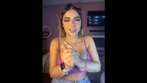 Media: miawhitepink_ Stripchat 2024-10-11 10:16:00