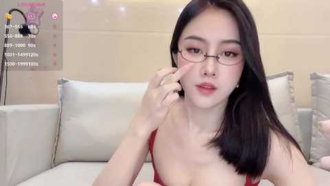 Media: ruoling_19 Stripchat 2024-10-11 13:36:00