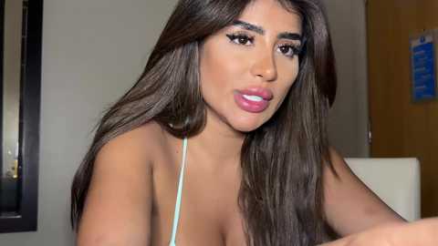 Media: arabicbarbie Stripchat 2024-10-12 01:29:00