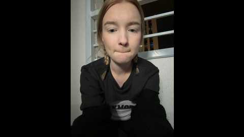 Media: baby_tiny Stripchat 2024-10-12 19:08:00