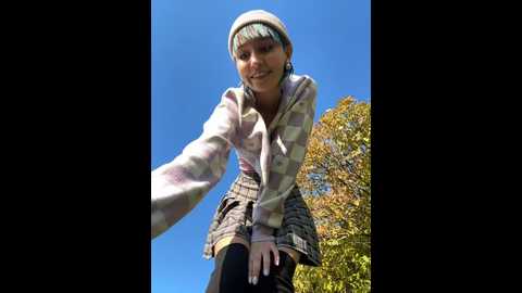 Media: bigbabykiki Stripchat 2024-10-12 12:10:00