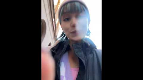 Media: bigbabykiki Stripchat 2024-10-12 13:00:00