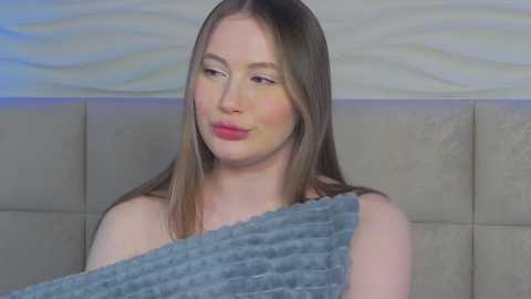 Media: chloemarsch Stripchat 2024-10-12 09:26:00