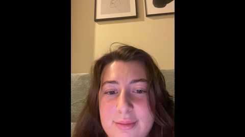 Media: curvyflawless Stripchat 2024-10-12 15:52:00