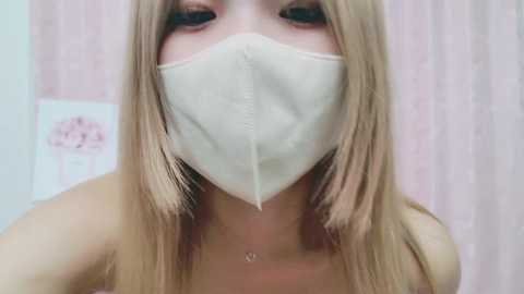 Media: eimi_ch Stripchat 2024-10-12 01:47:00