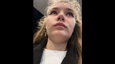 Media: holy_tereza Stripchat 2024-10-12 18:39:00