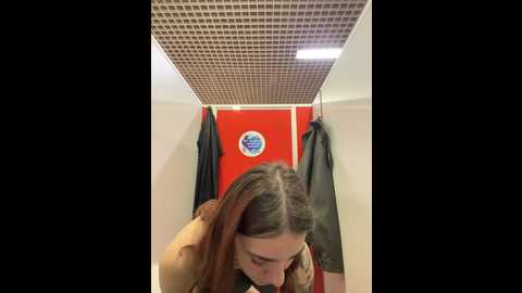 Media: lily__belle Stripchat 2024-10-12 13:51:00
