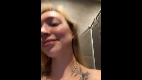 miss_elfie @ stripchat on 20241012