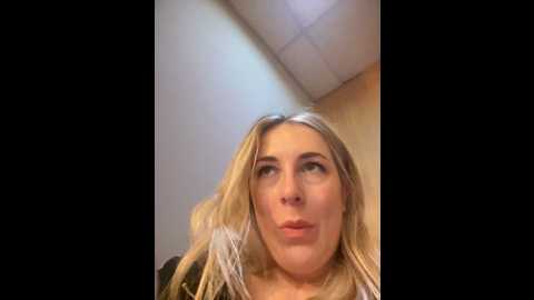 Media: mommmyyummy Stripchat 2024-10-12 12:47:00