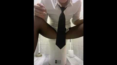 Media: oo_kaixin_oo Stripchat 2024-10-12 11:16:00