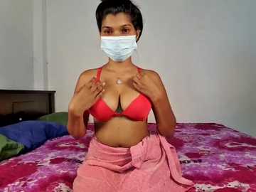Media: queen_ashawary Stripchat 2024-10-12 19:34:00
