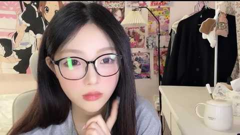 Media: smallmeow_ Stripchat 2024-10-12 13:39:00