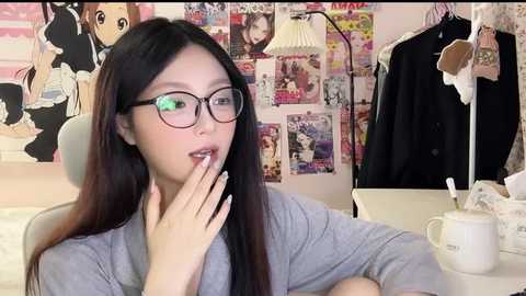Media: smallmeow_ Stripchat 2024-10-12 14:03:00