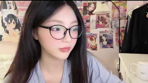Media: smallmeow_ Stripchat 2024-10-12 14:30:00
