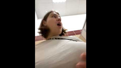 Media: suziemurray Stripchat 2024-10-12 08:51:00