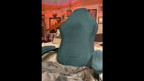 Media: trenaanne Stripchat 2024-10-12 01:52:00