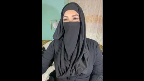 Media: zeynep_lahsen Stripchat 2024-10-12 09:29:00