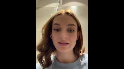 Media: _angelari_ Stripchat 2024-10-13 12:28:00