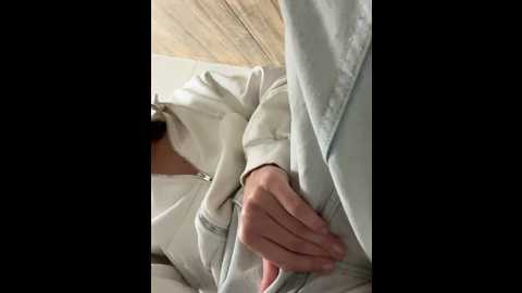 Media: _angelari_ Stripchat 2024-10-13 18:37:00