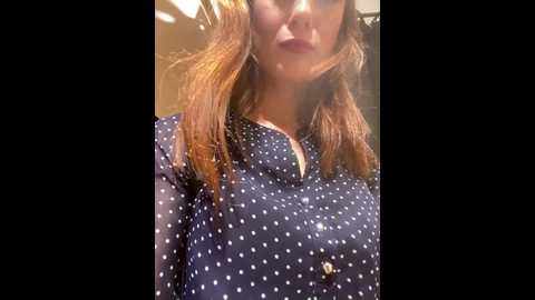 Media: dina_tease Stripchat 2024-10-13 09:32:00