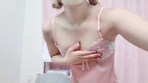Media: eimi_ch Stripchat 2024-10-13 06:02:00