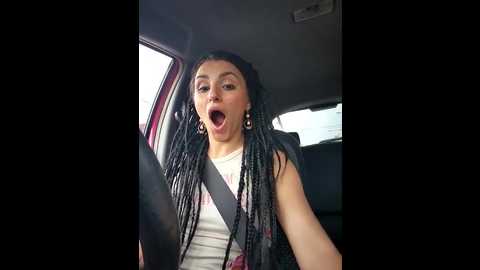 Media: izabella_bella Stripchat 2024-10-13 07:51:00