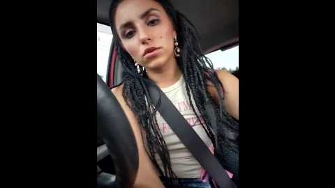 Media: izabella_bella Stripchat 2024-10-13 08:34:00