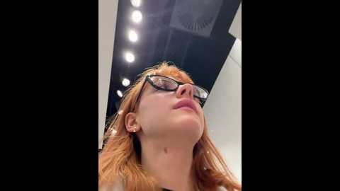 Media: lexy__fox Stripchat 2024-10-13 10:22:00