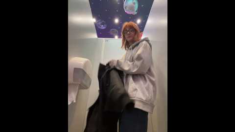 Media: lexy__fox Stripchat 2024-10-13 14:36:00