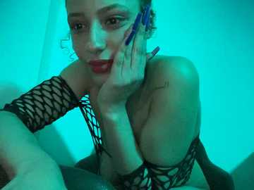 lunitadollz @ stripchat on 20241013