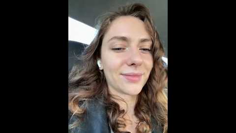 Media: mariid Stripchat 2024-10-13 07:36:00
