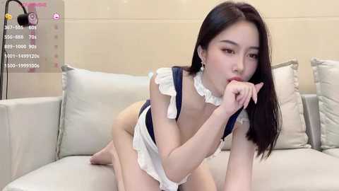 Media: ruoling_19 Stripchat 2024-10-13 14:09:00