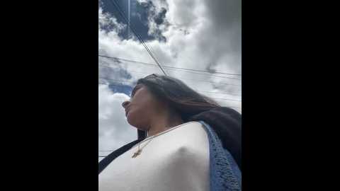 Media: sam_sara Stripchat 2024-10-13 16:15:00