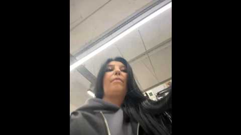 Media: tisha_busty Stripchat 2024-10-13 14:40:00