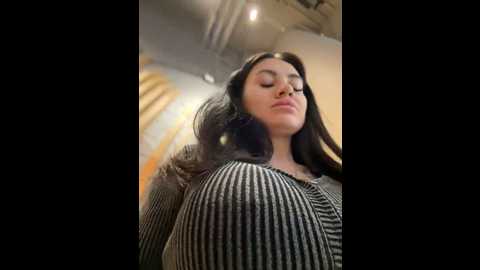 Media: wet__bunny Stripchat 2024-10-13 10:30:00