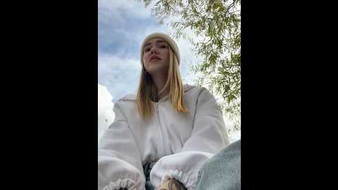 Media: aniemiller Stripchat 2024-10-14 09:14:00
