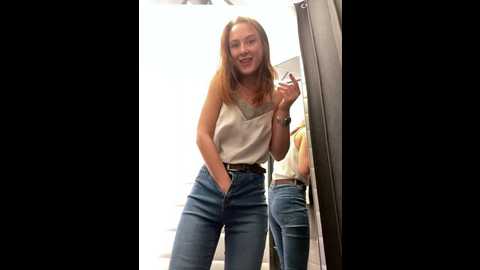 Media: dina_tease Stripchat 2024-10-14 09:25:00