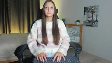 Media: georginacurvin Stripchat 2024-10-14 16:20:00