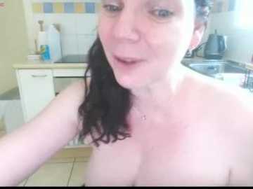 honey_suckles @ stripchat on 20241014