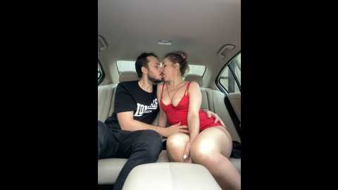 Media: lovebackground Stripchat 2024-10-14 09:58:00